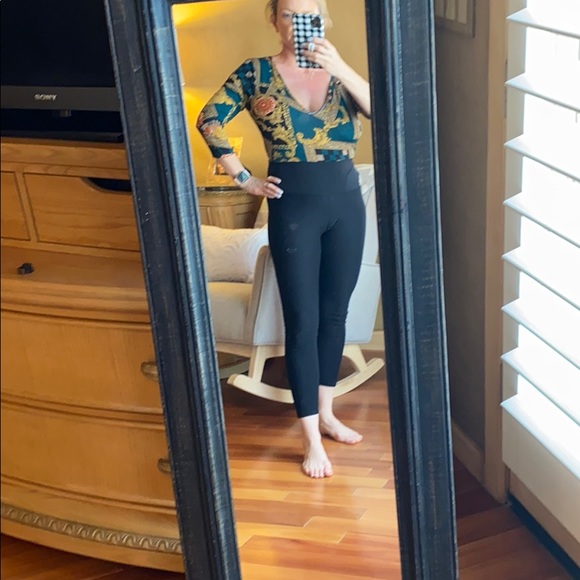 Patterned body suit - Picture 2 of 4